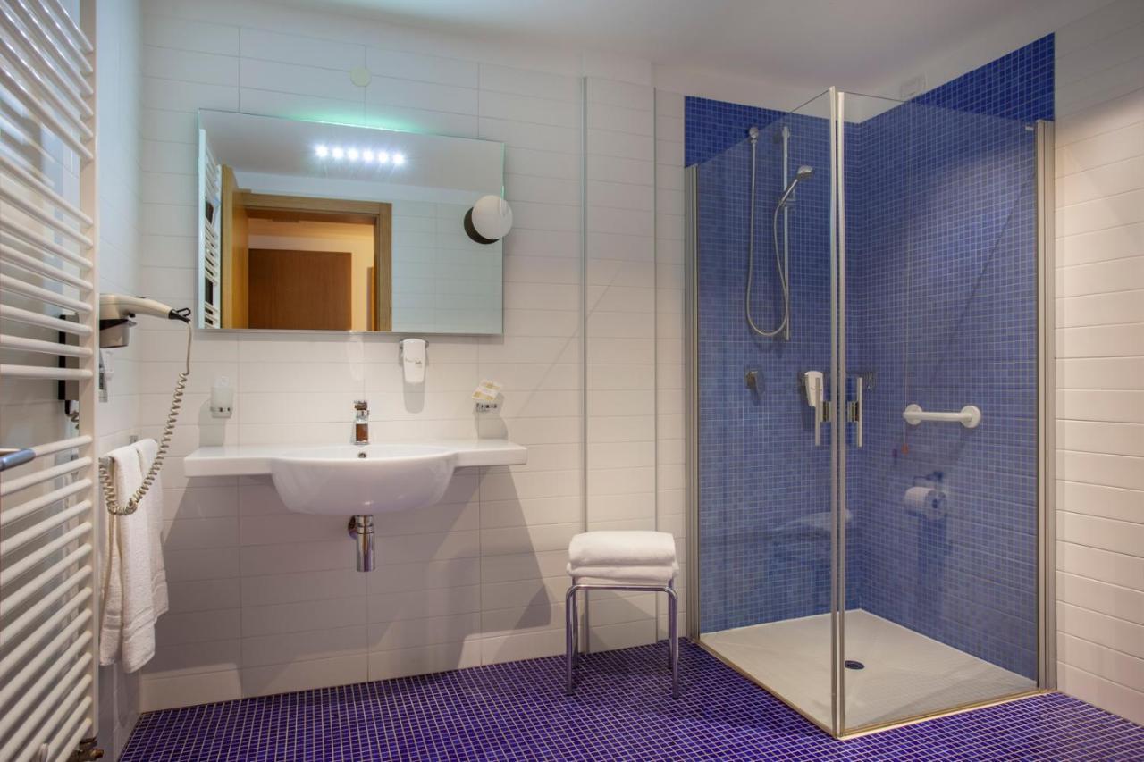 Hotel Romanda Левико-Терме Экстерьер фото